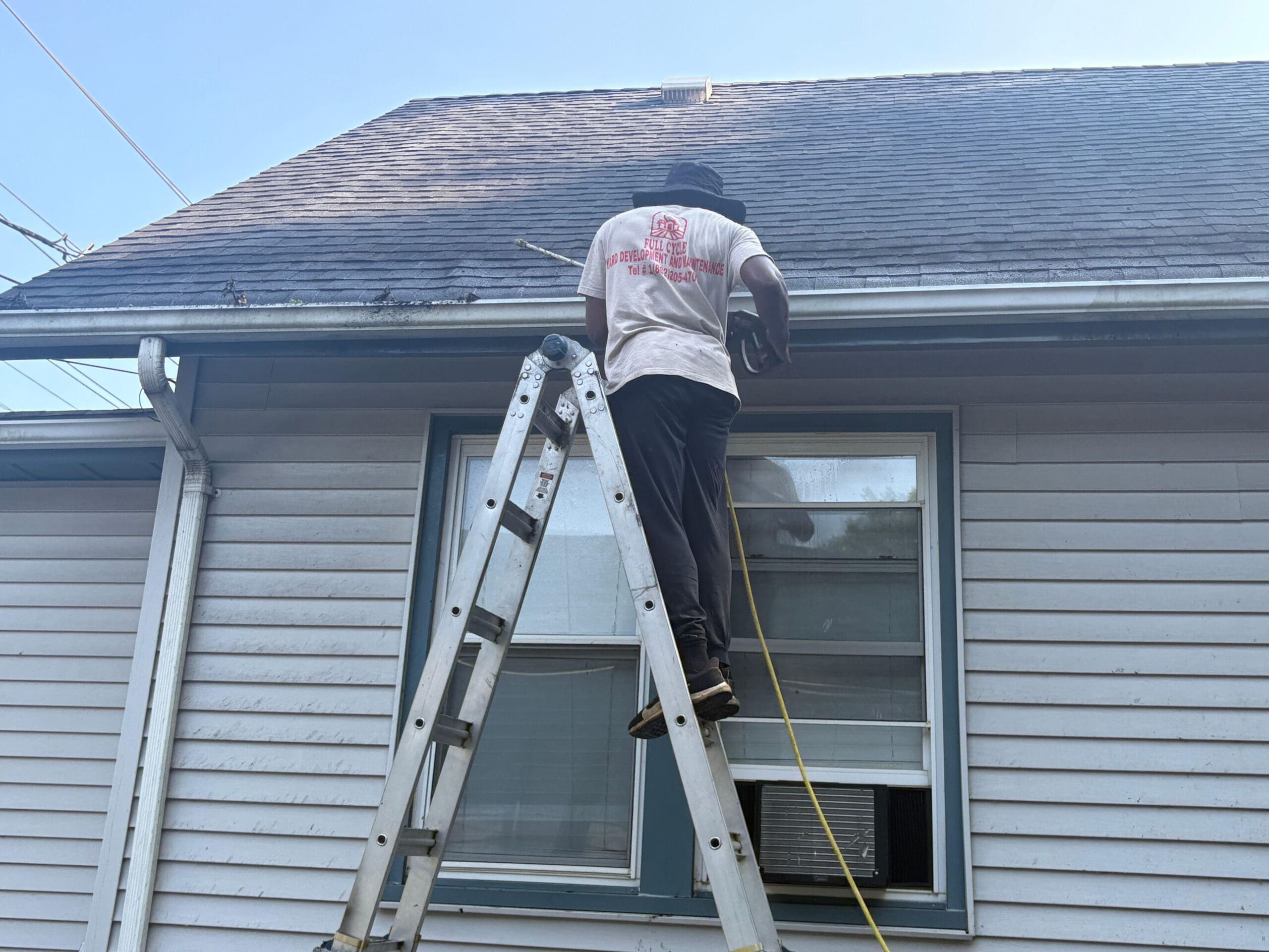 West Orange Gutter Cleaning